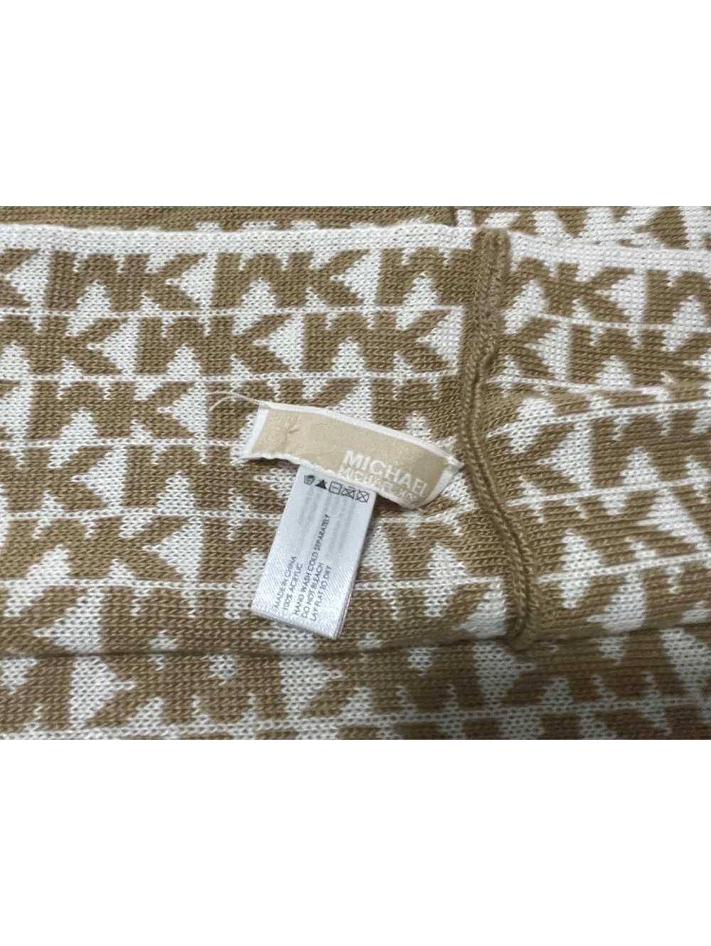 Michael Kors Signature Logo Knit Scarf in Beige and White